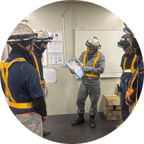 橋を支え、人を支え、安心をつなぐ。